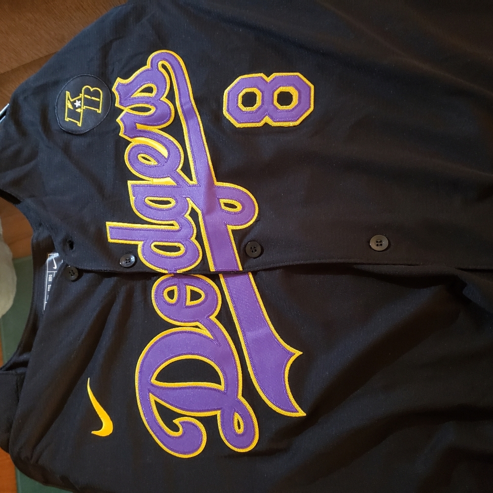 Men's Dodgers jersey. Kobe Bryant #24